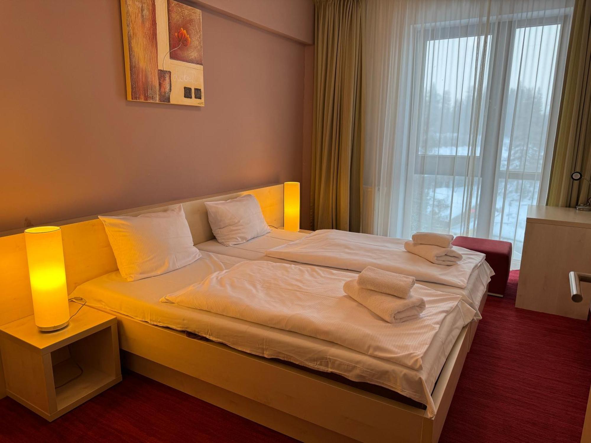 Apartment With Mountain View In Hotel Crocus, Strbske Pleso Ngoại thất bức ảnh